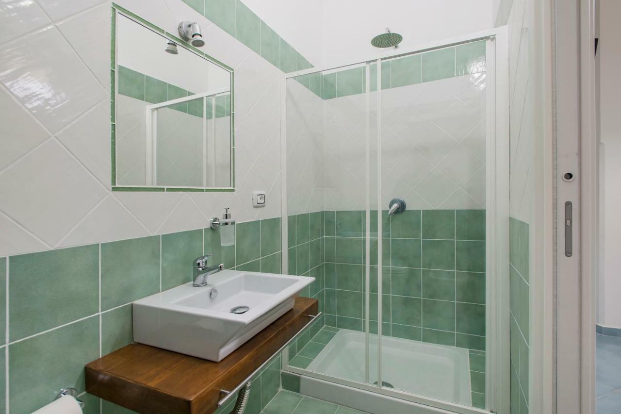サレルノ Ad Maiora Bed & Breakfast エクステリア 写真