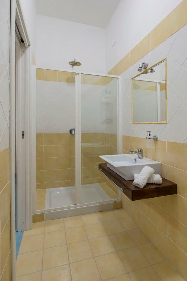 サレルノ Ad Maiora Bed & Breakfast エクステリア 写真