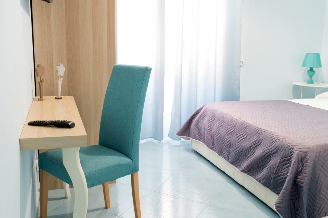 サレルノ Ad Maiora Bed & Breakfast エクステリア 写真